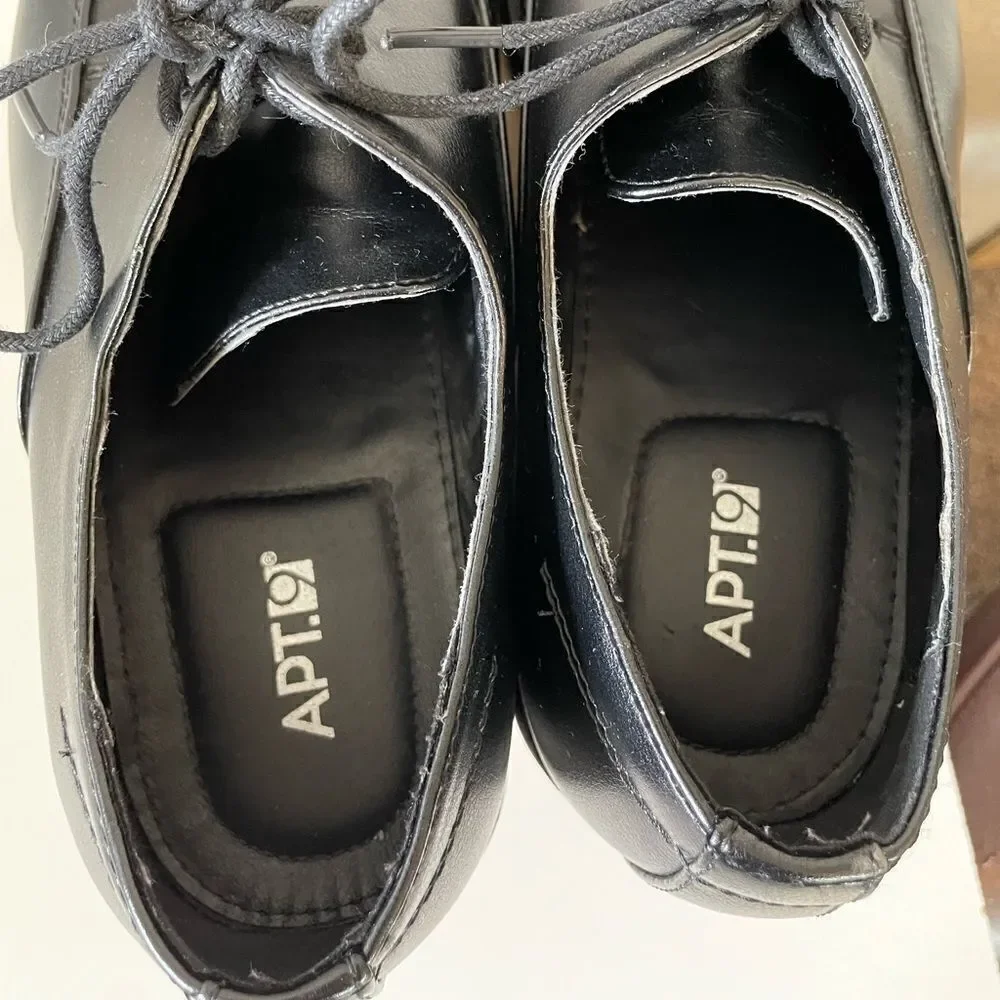 Apt. 9 Black Dress Shoes Size 10.5 EUC